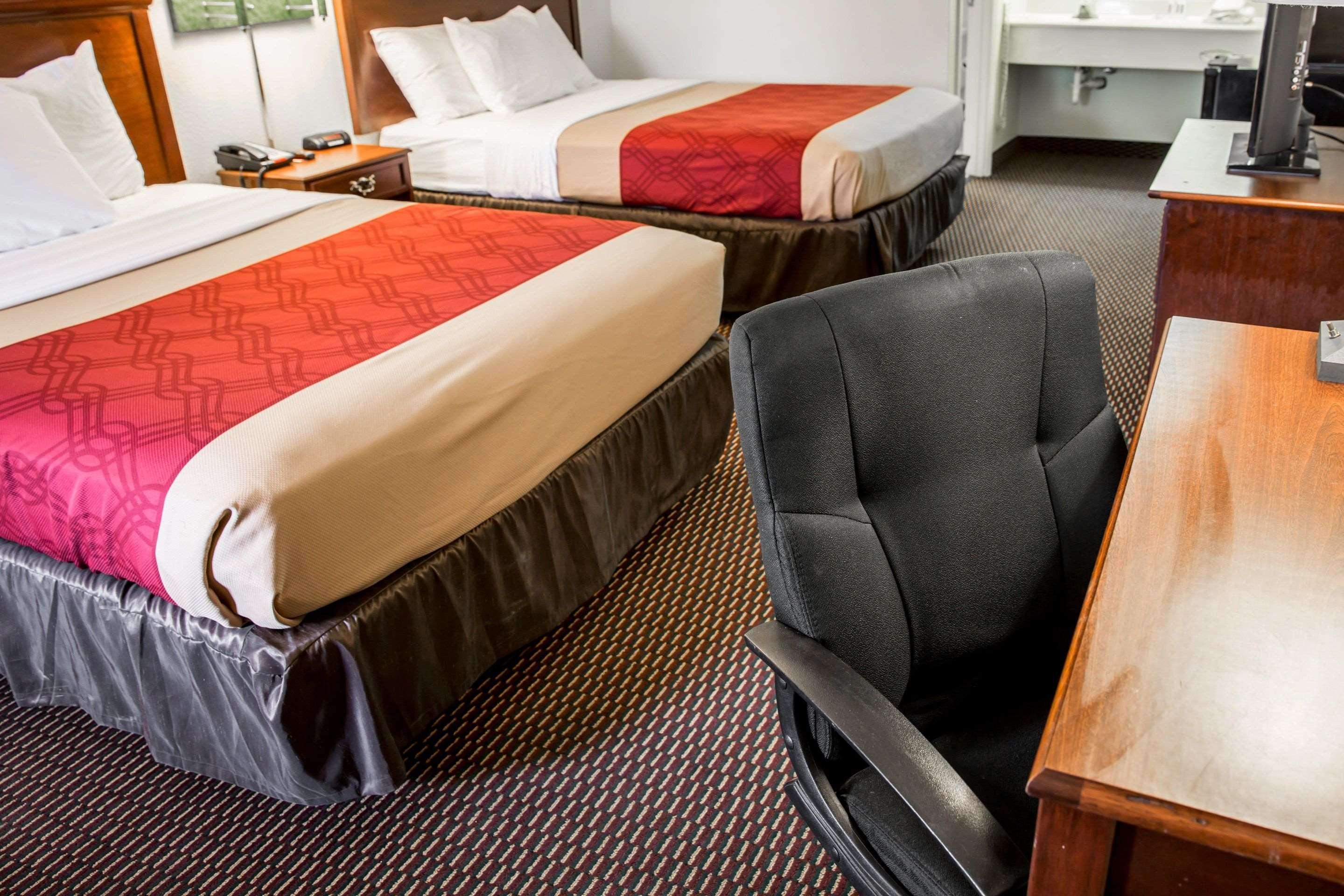 Econo Lodge Crystal Coast Morehead City Extérieur photo