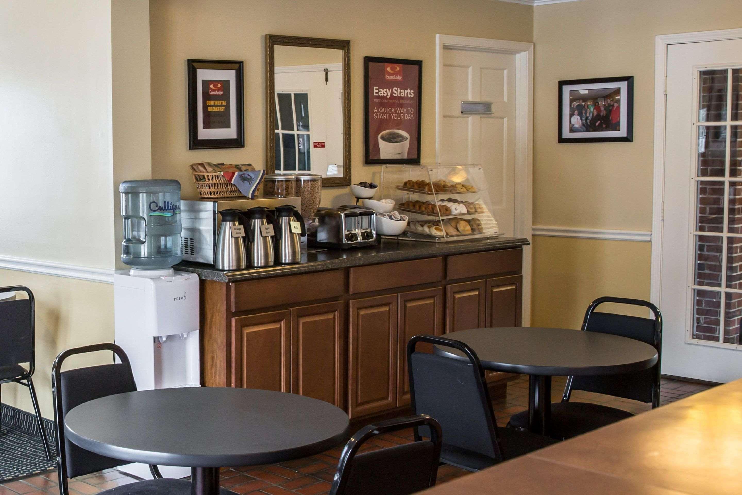 Econo Lodge Crystal Coast Morehead City Extérieur photo